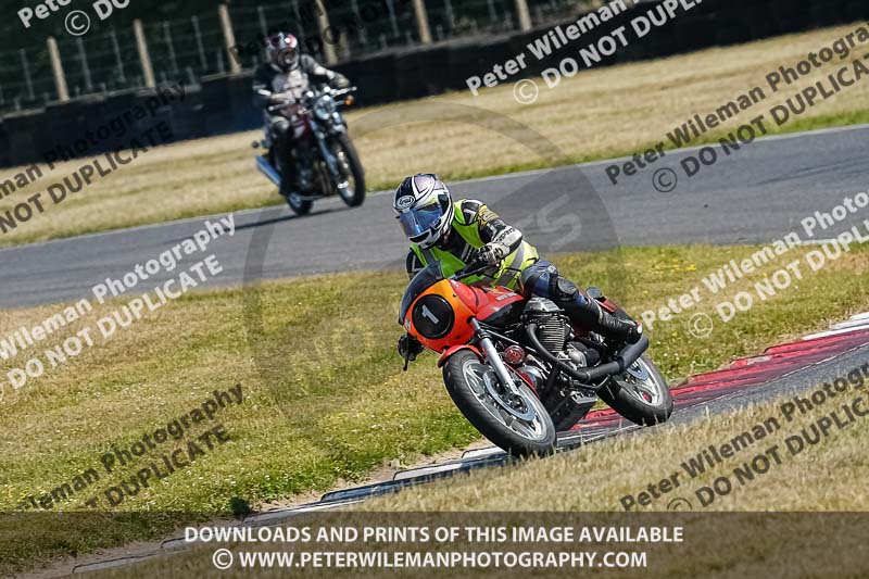 cadwell park;cadwell park photographs;cadwell trackday photographs;enduro digital images;event digital images;eventdigitalimages;peter wileman photography;racing digital images;trackday digital images;trackday photos